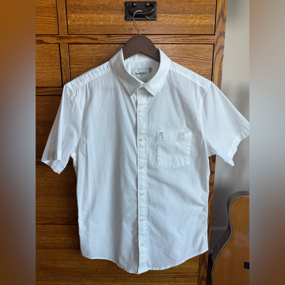 Goodfellow Mens Slim Fit True White Short Sleeve Button Front Shirt Size M